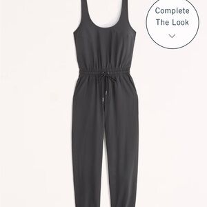 Abercrombie & Fitch Jumpsuit Size Small